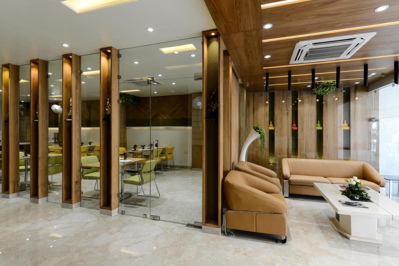 The Hubstreet Hotel,Bhopal Exterior photo